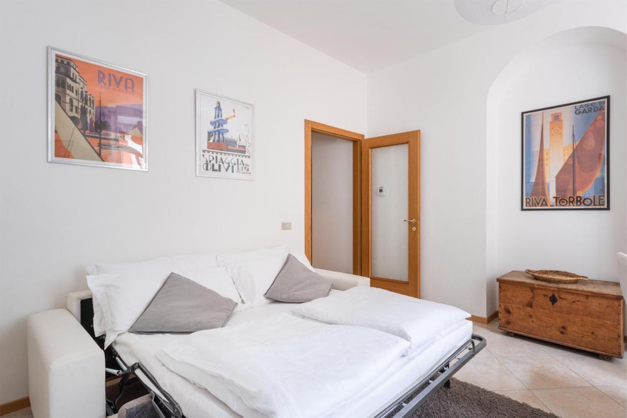 Residenza Ester Riva del Garda Exterior foto